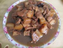 炖大锅菜做法 五花肉炖大锅菜简单做法介绍